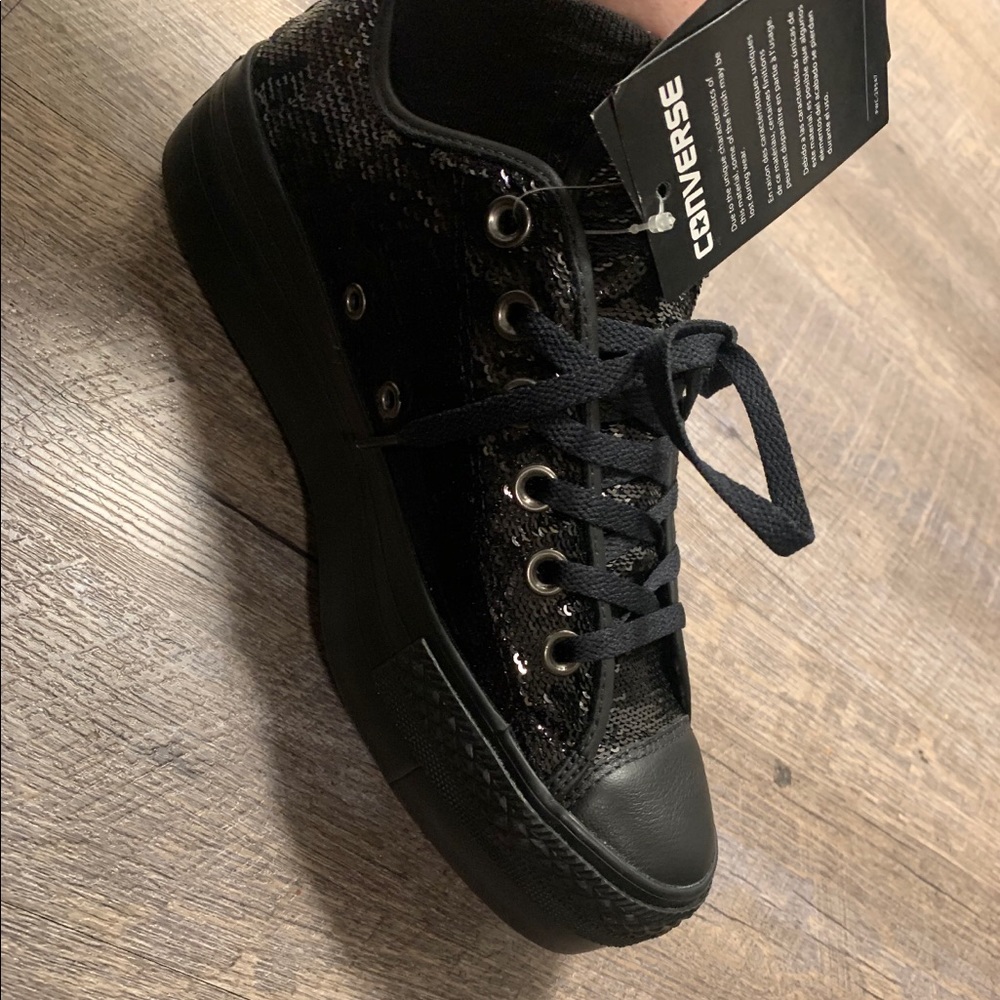 Sequence black converse